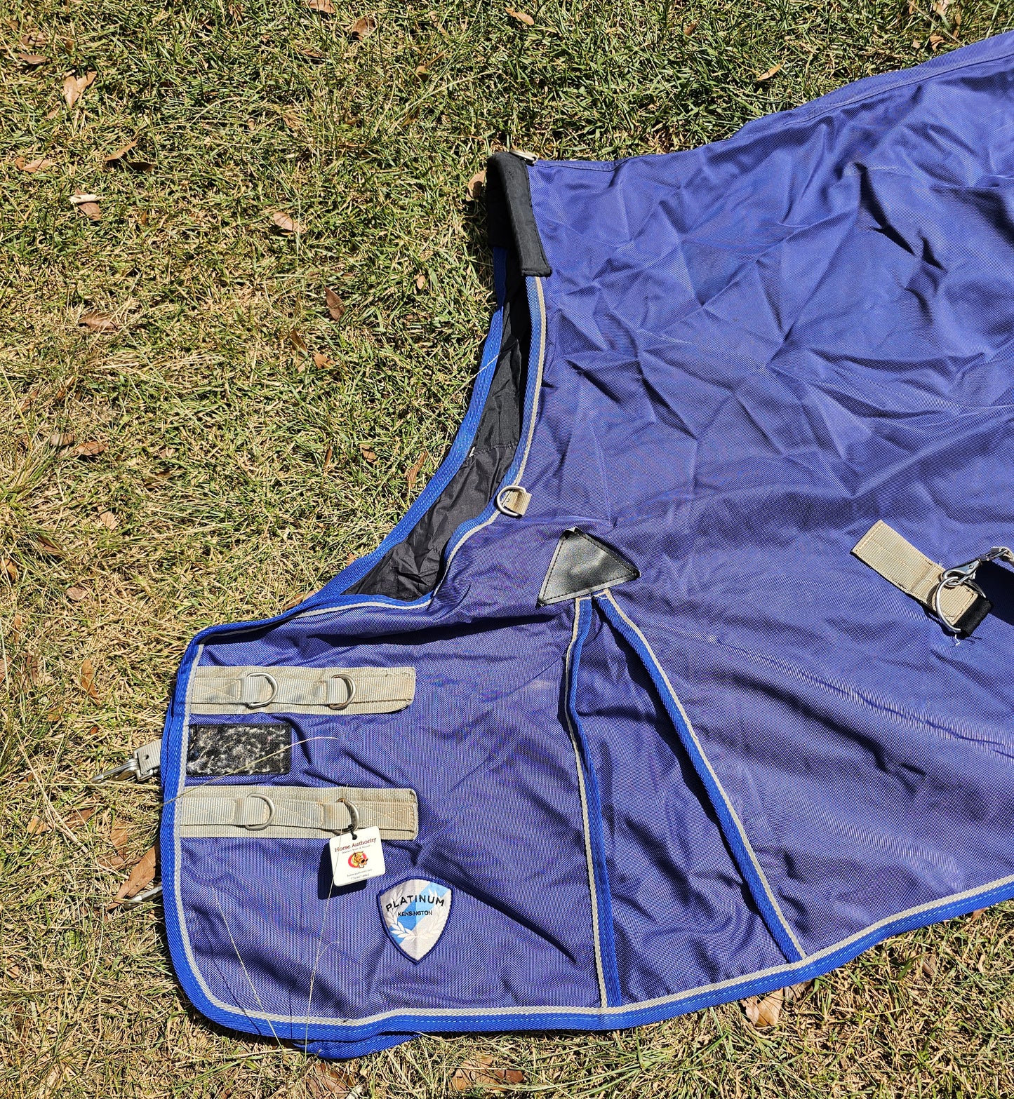 80" Kensington Platinum Turnout horse blanket used