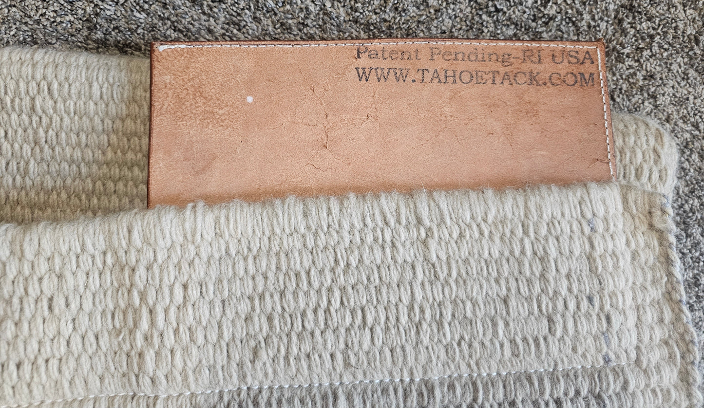 NWOT Show Blanket 34x36 with Number Holder