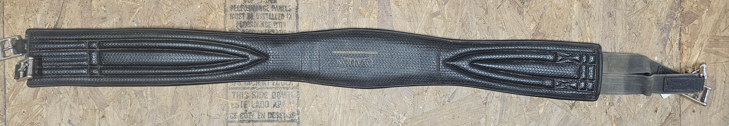 52" Ovation Black contoured girth used