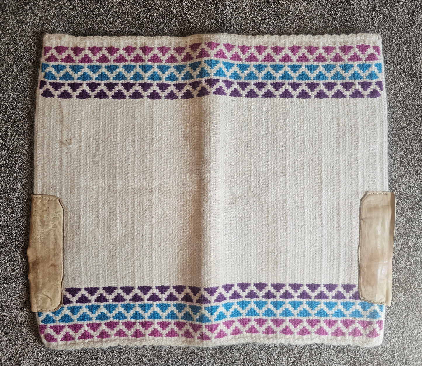 32x36 Western Saddle Pad used