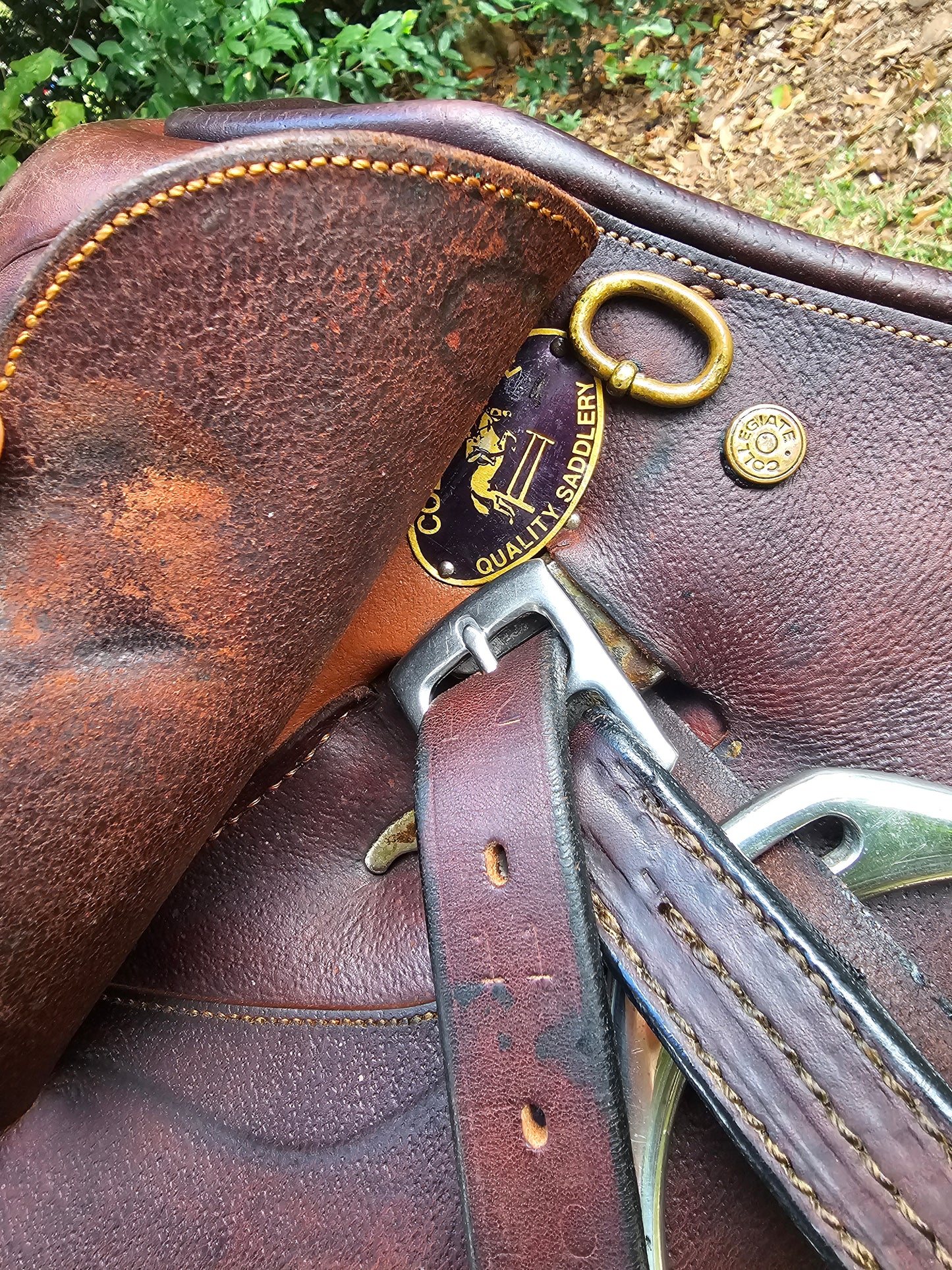 16.5" Collegiate Close Contact Hunt/Jump Saddle