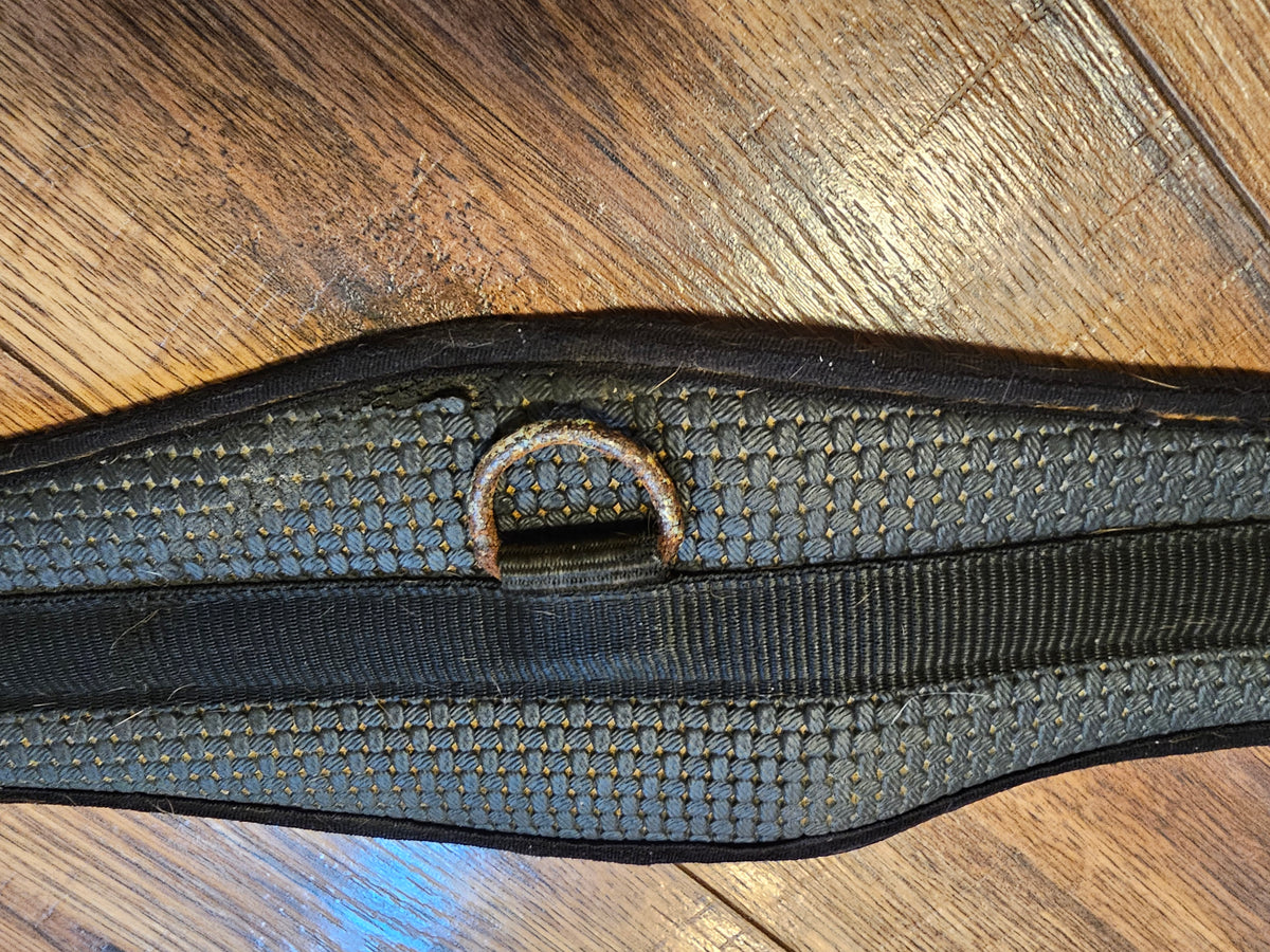 30" Horze dressage girth used