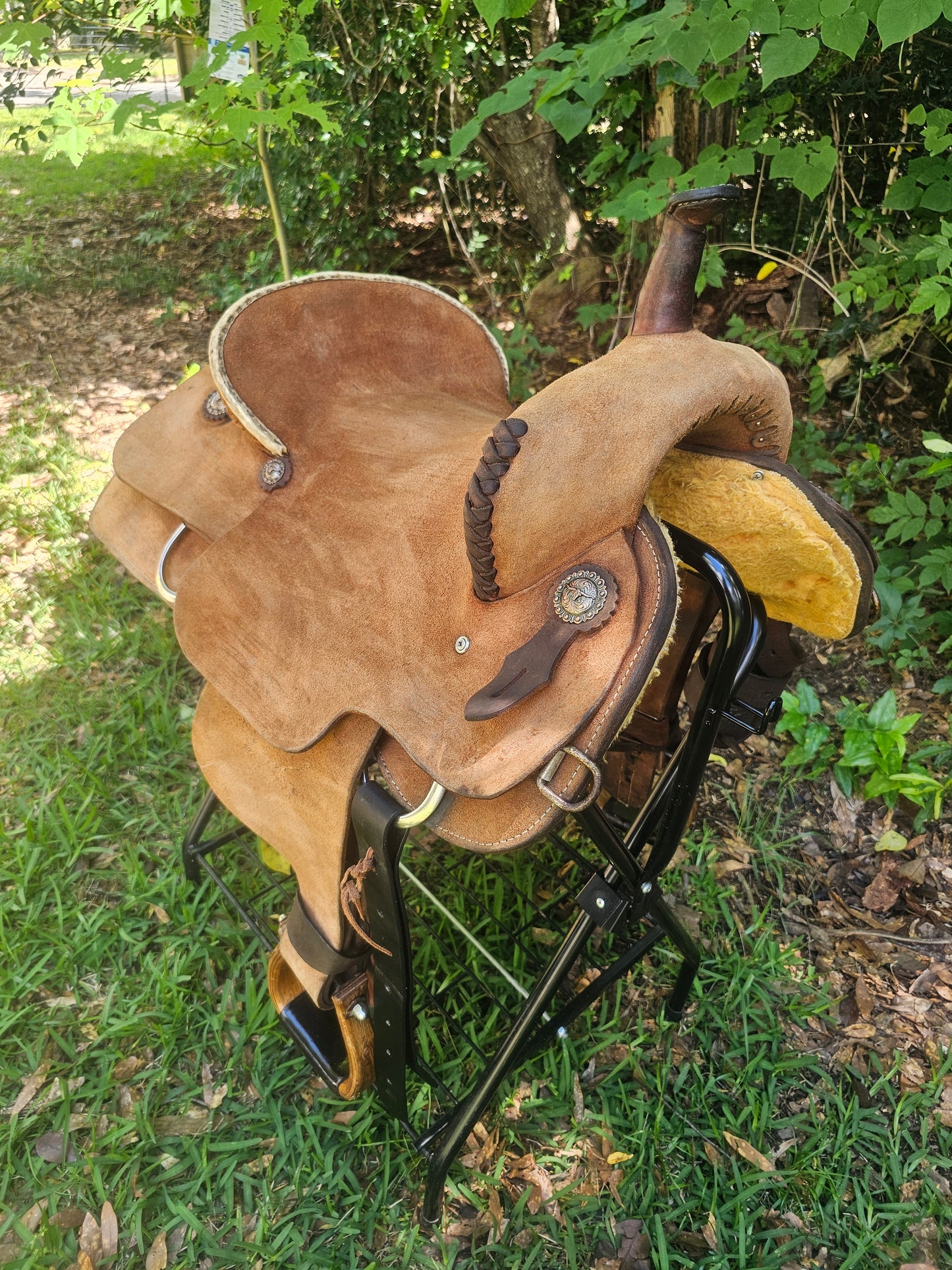 15.5" Cook Saddlery Cutting Saddle with Pencil Roll and Full Rough Out