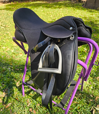 16" Wintec Lite AP Hart English AP Saddle