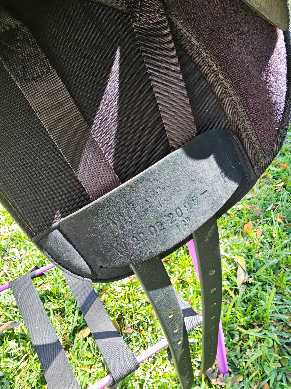 16" Wintec Lite AP Hart English AP Saddle