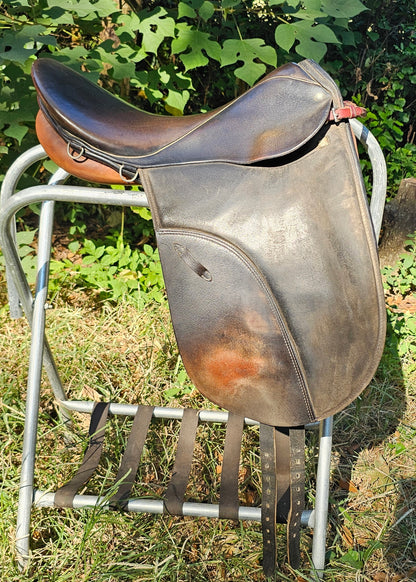 18" Stübben Tristan Dressage Saddle