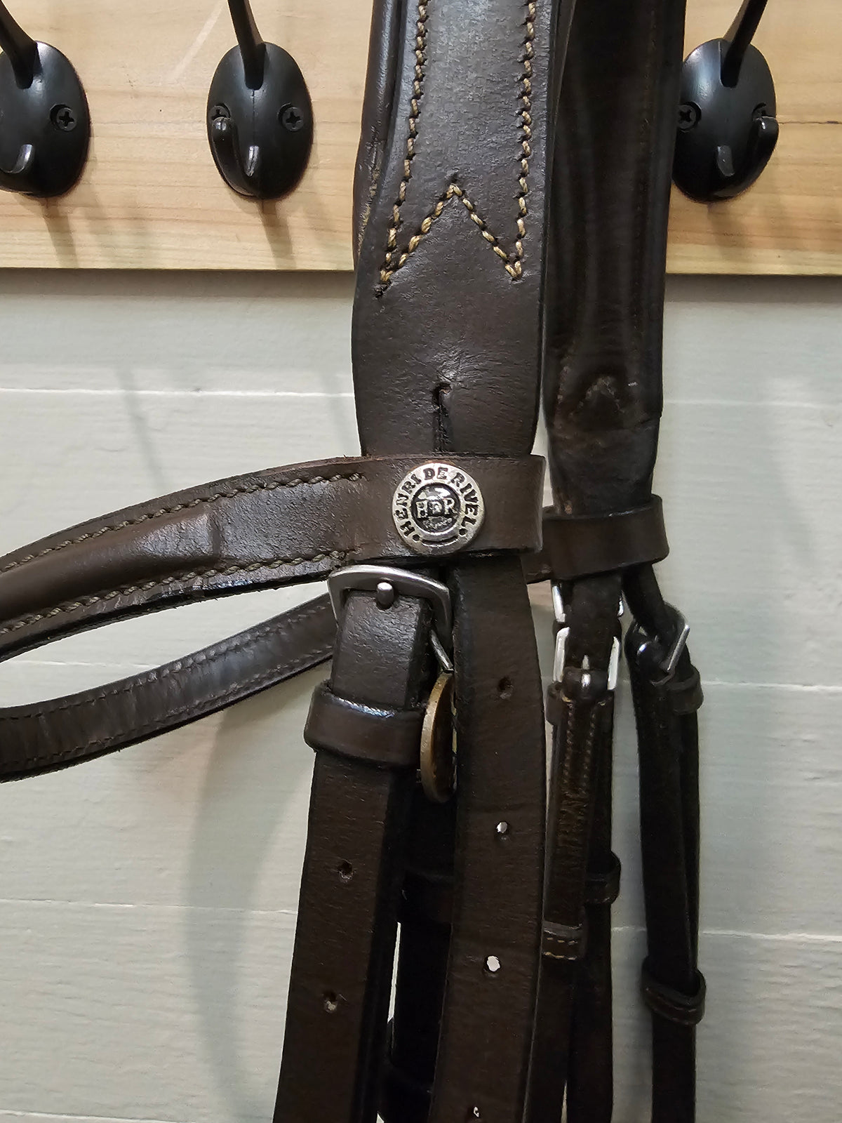 HDR fancy stitched raised hunter headstall