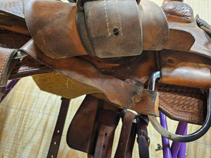 15" Running P Roping Trophy Saddle