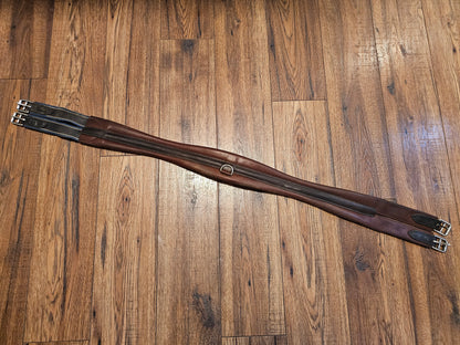 48" Stübben contoured hunter leather girth used
