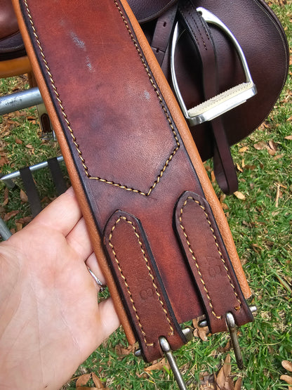 16.5" Collegiate Close Contact Hunt/Jump Saddle