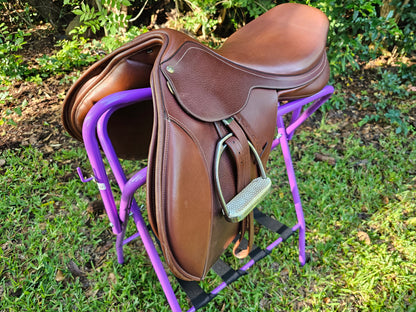 17.5" Collegiate Convertible Close Contact Saddle