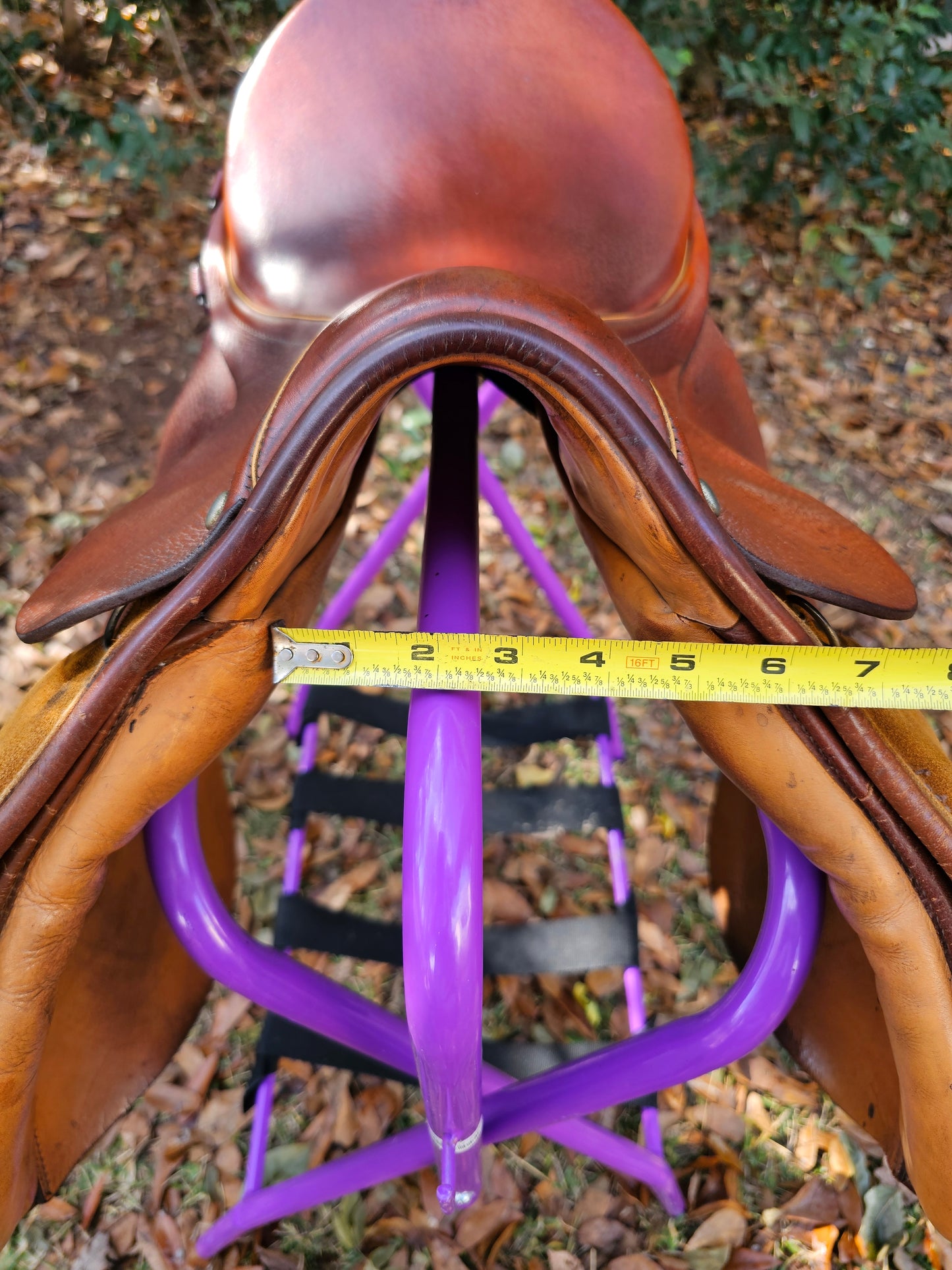 17" BT Crump All Purpose Saddle used