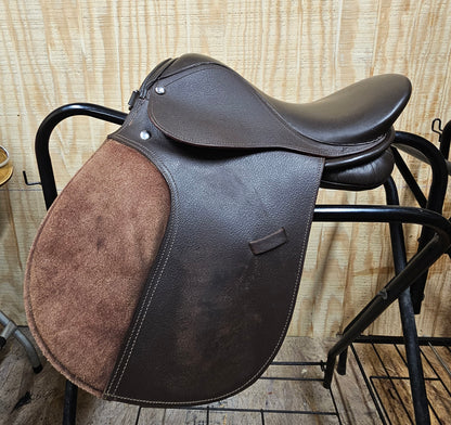 14" English Youth Saddle barely used
