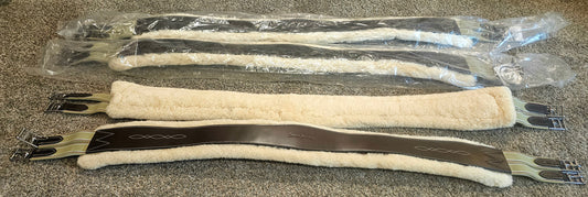NWT 56" Joseph Sterling Removable Sheepskin Lined English Girth