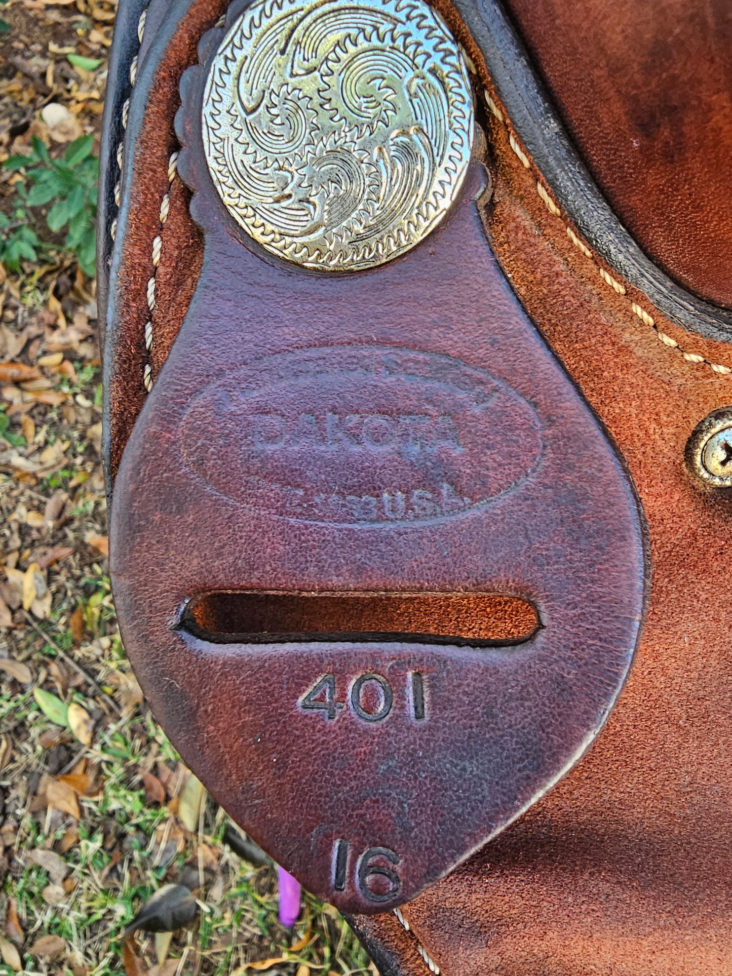 16" Dakota Barrel Saddle