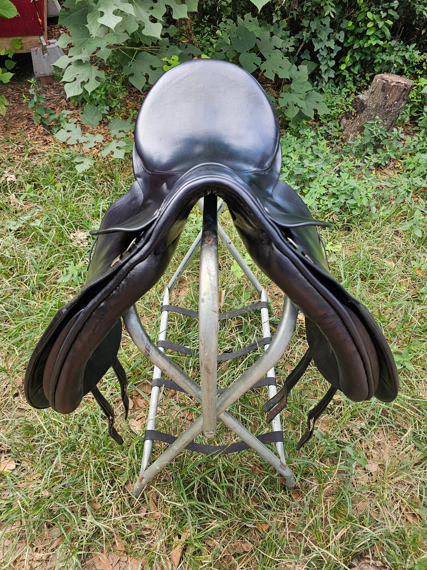 18" Stübben Tristan Dressage Saddle black
