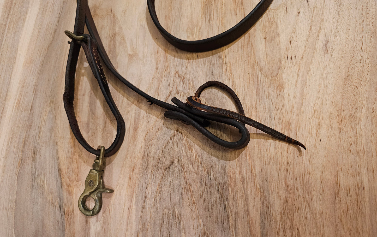 7.5' leather loop reins used
