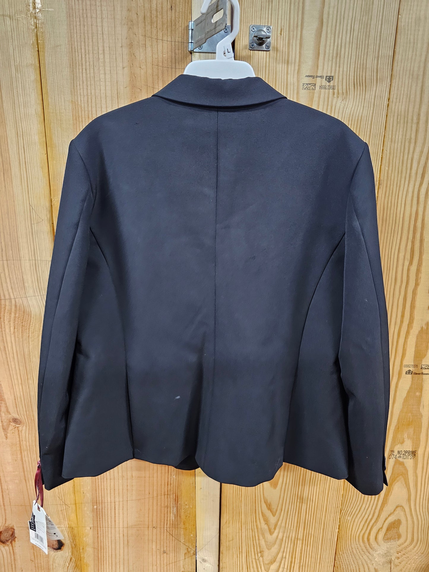 New Treadstep Symphony Hunter Coat Size 14