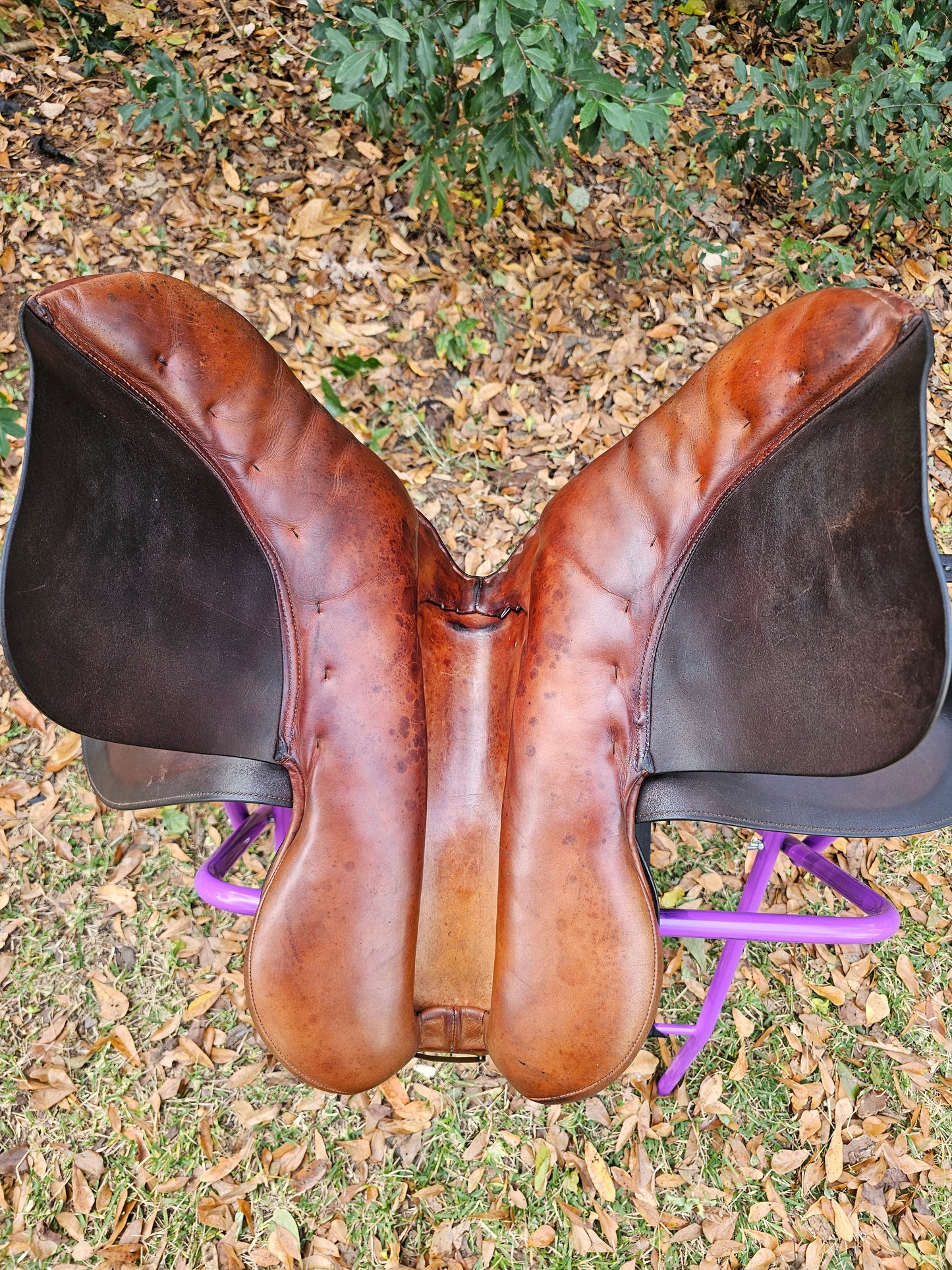 17" County Stabilizer Close Contact Hunt Seat used