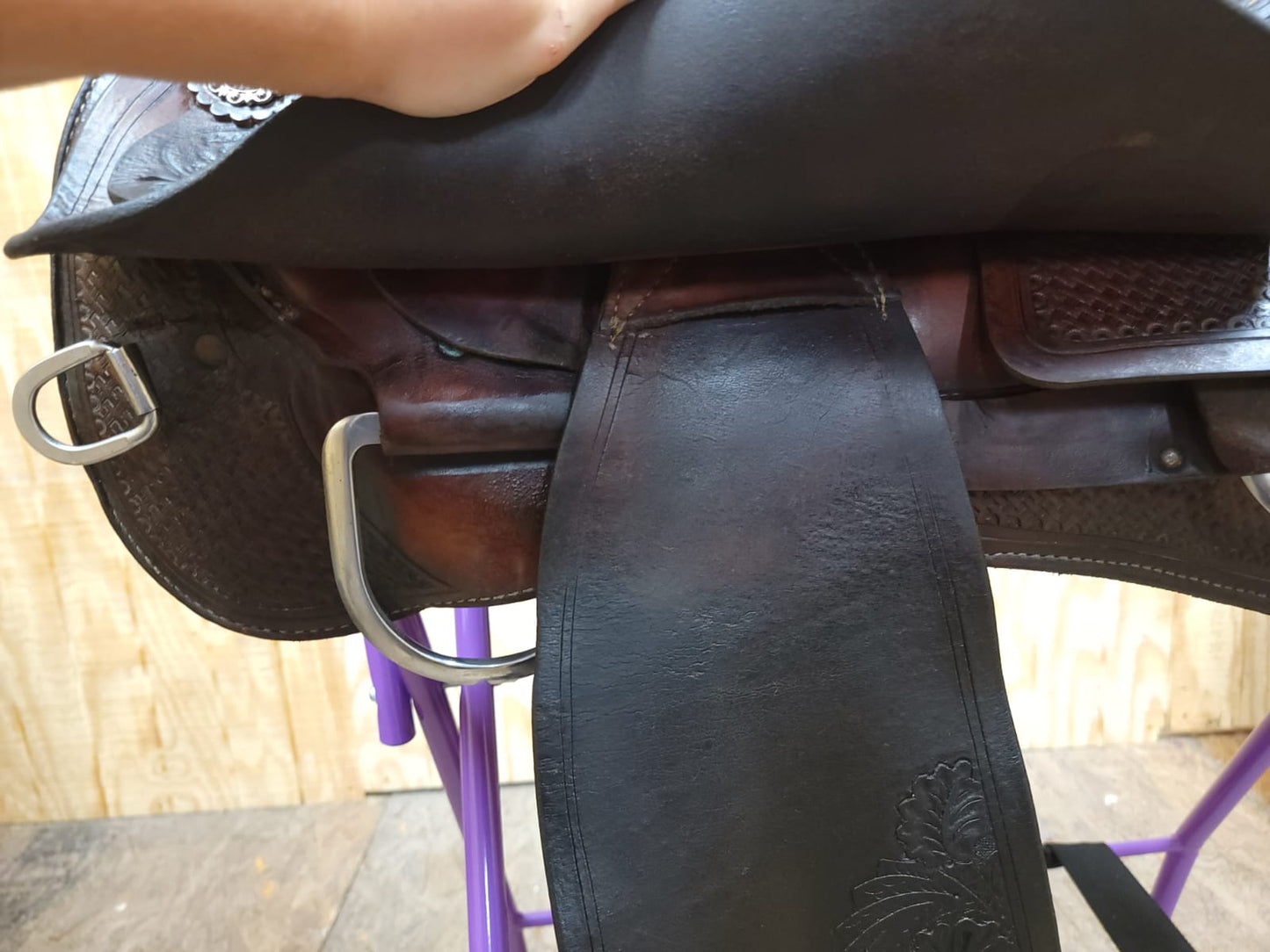 15" Rocking R Reining Saddle FQHB used
