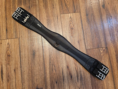 30" Horze dressage girth used