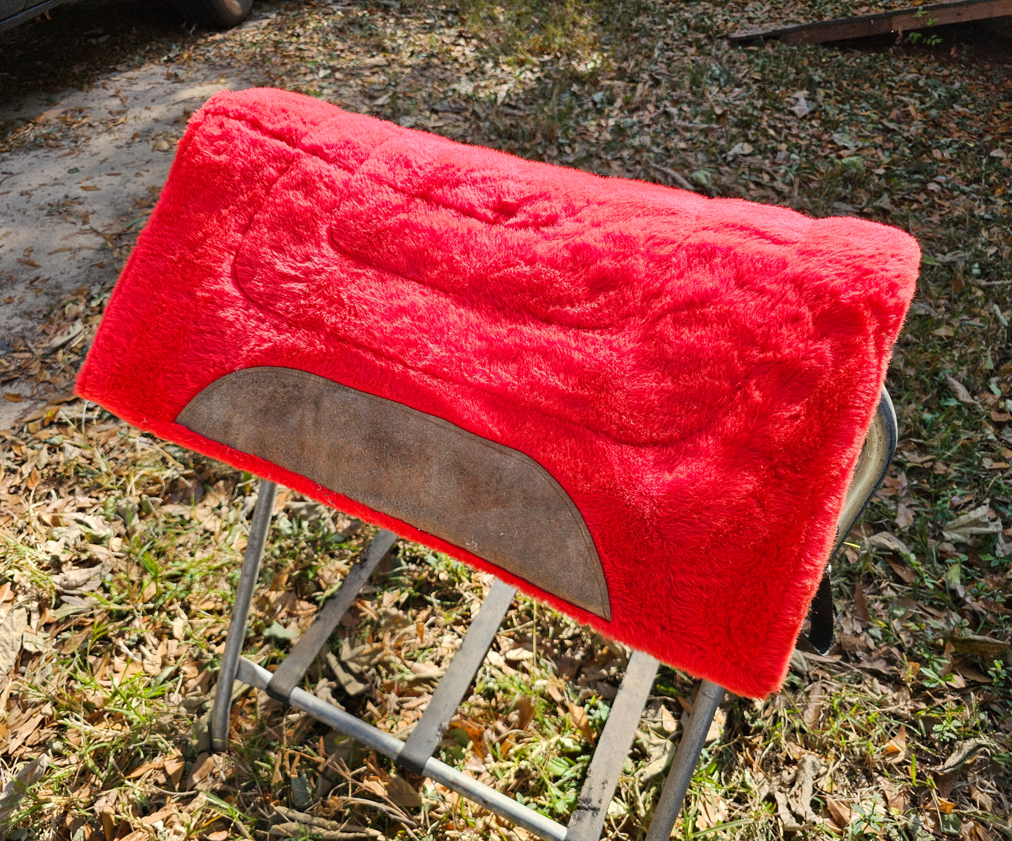 Red pony saddle pad used