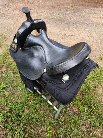 16.5" Bighorn Gaited Saddle