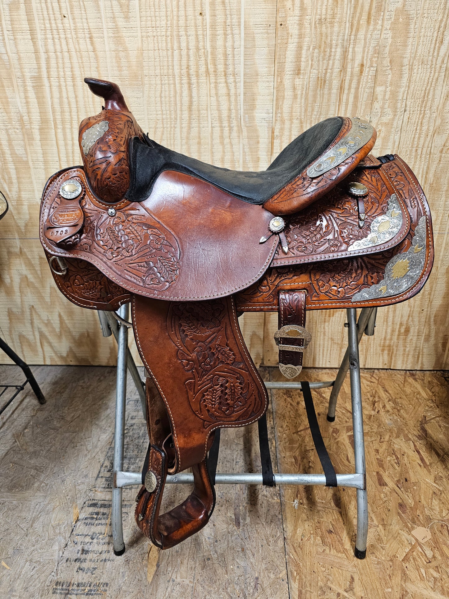 16" Silver Royal Show Saddle
