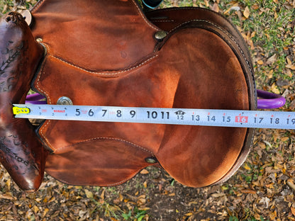 16" Dakota Barrel Saddle