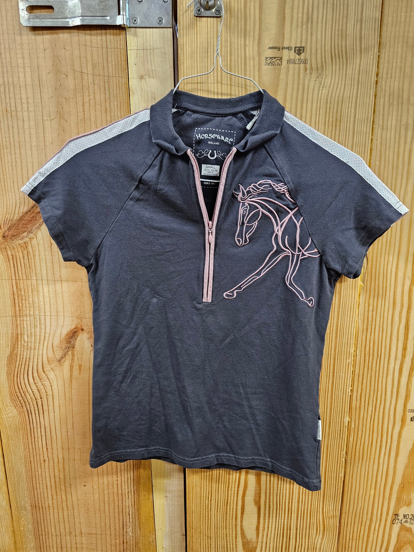 Horseware womens Riding shirt Sz S