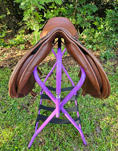 17.5" Collegiate Convertible Close Contact Saddle