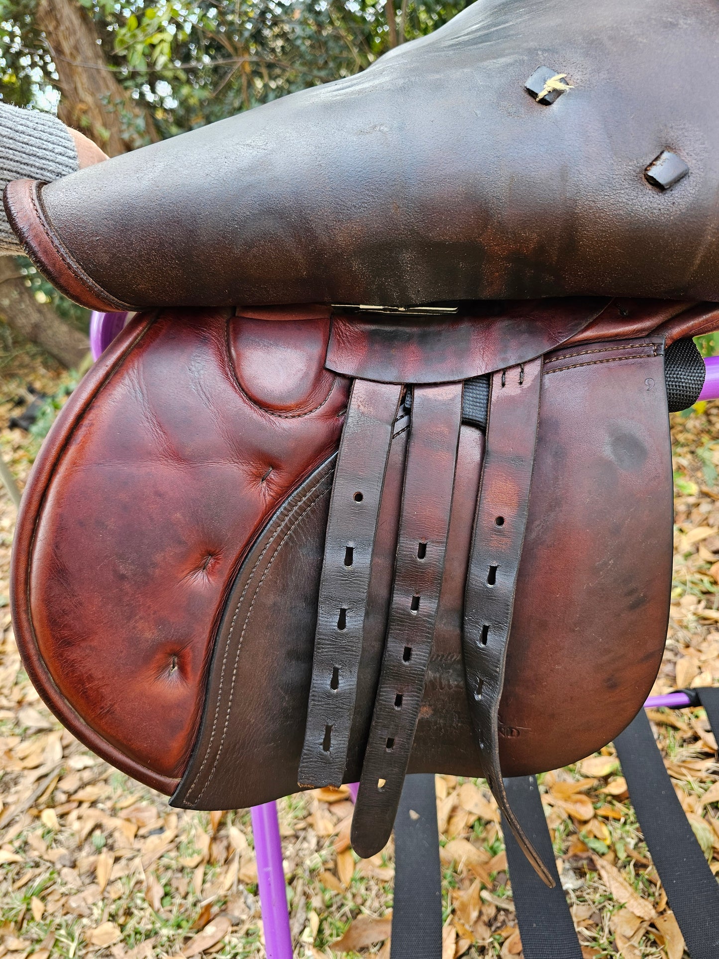 17" County Stabilizer Close Contact Hunt Seat used