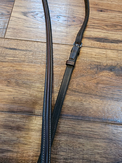 Standing Martingale stitched