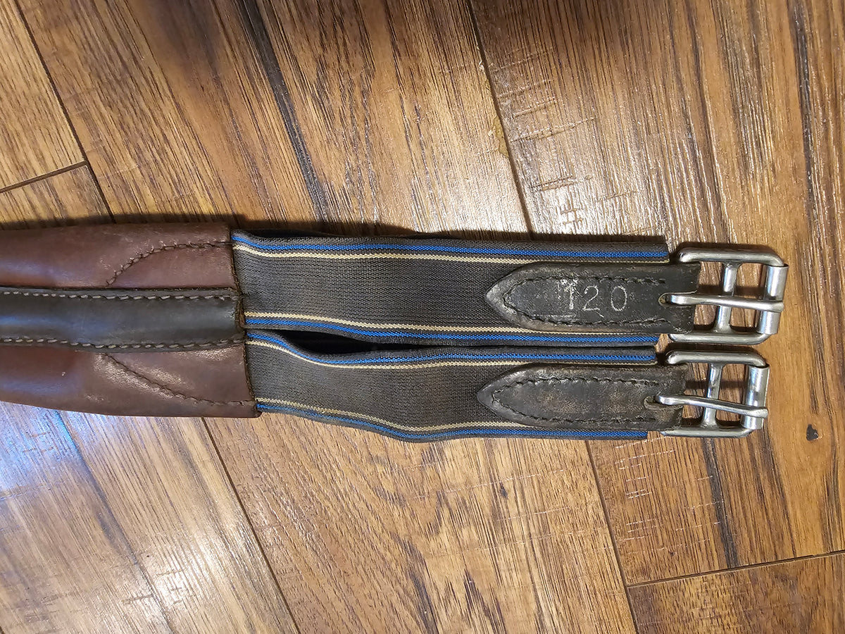 48" Stübben contoured hunter leather girth used