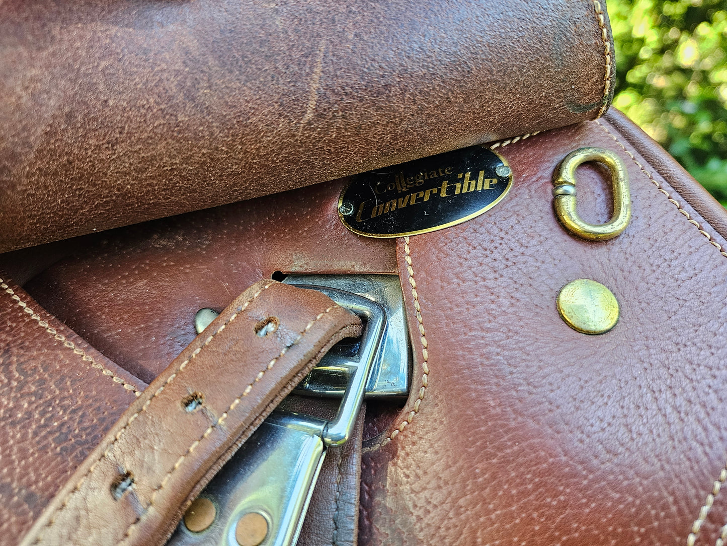 17.5" Collegiate Convertible Close Contact Saddle