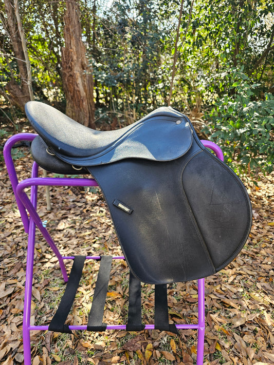 16.5" Wintec All Purpose Saddle wide tree used