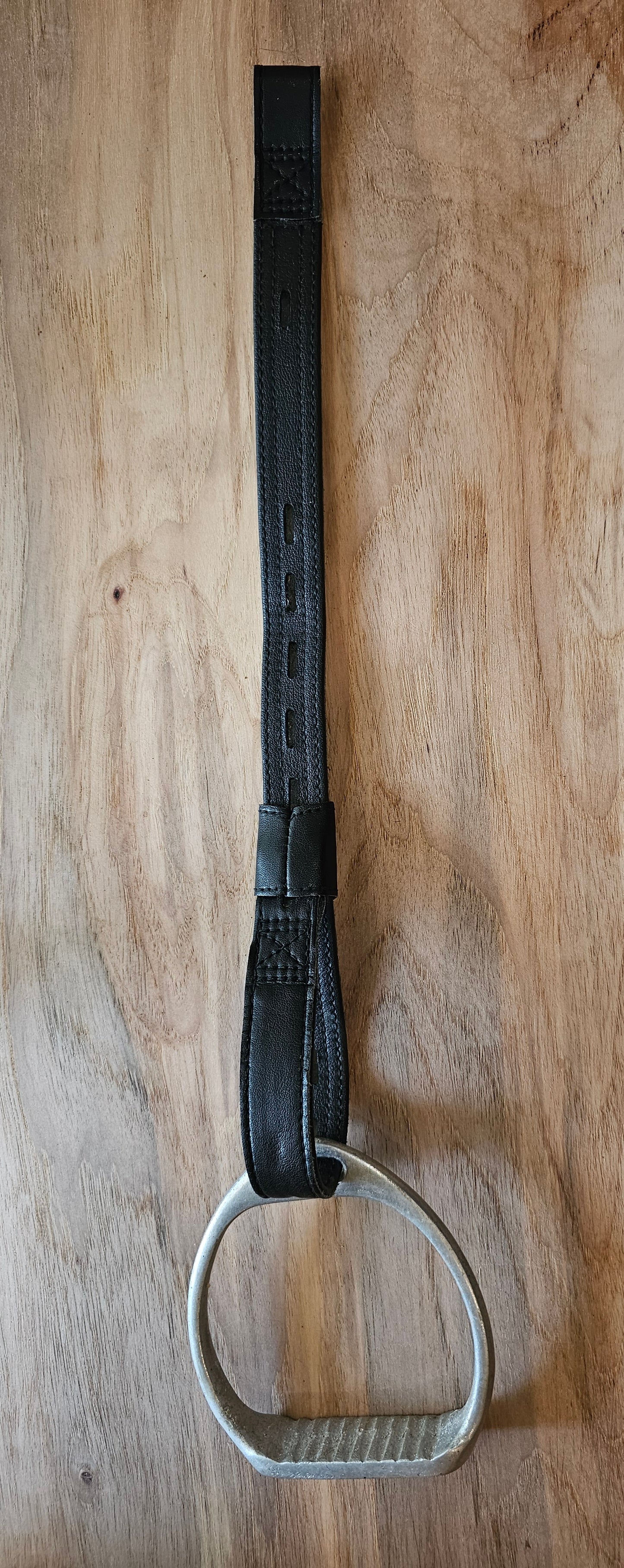 Wintec Child Stirrup with leather
