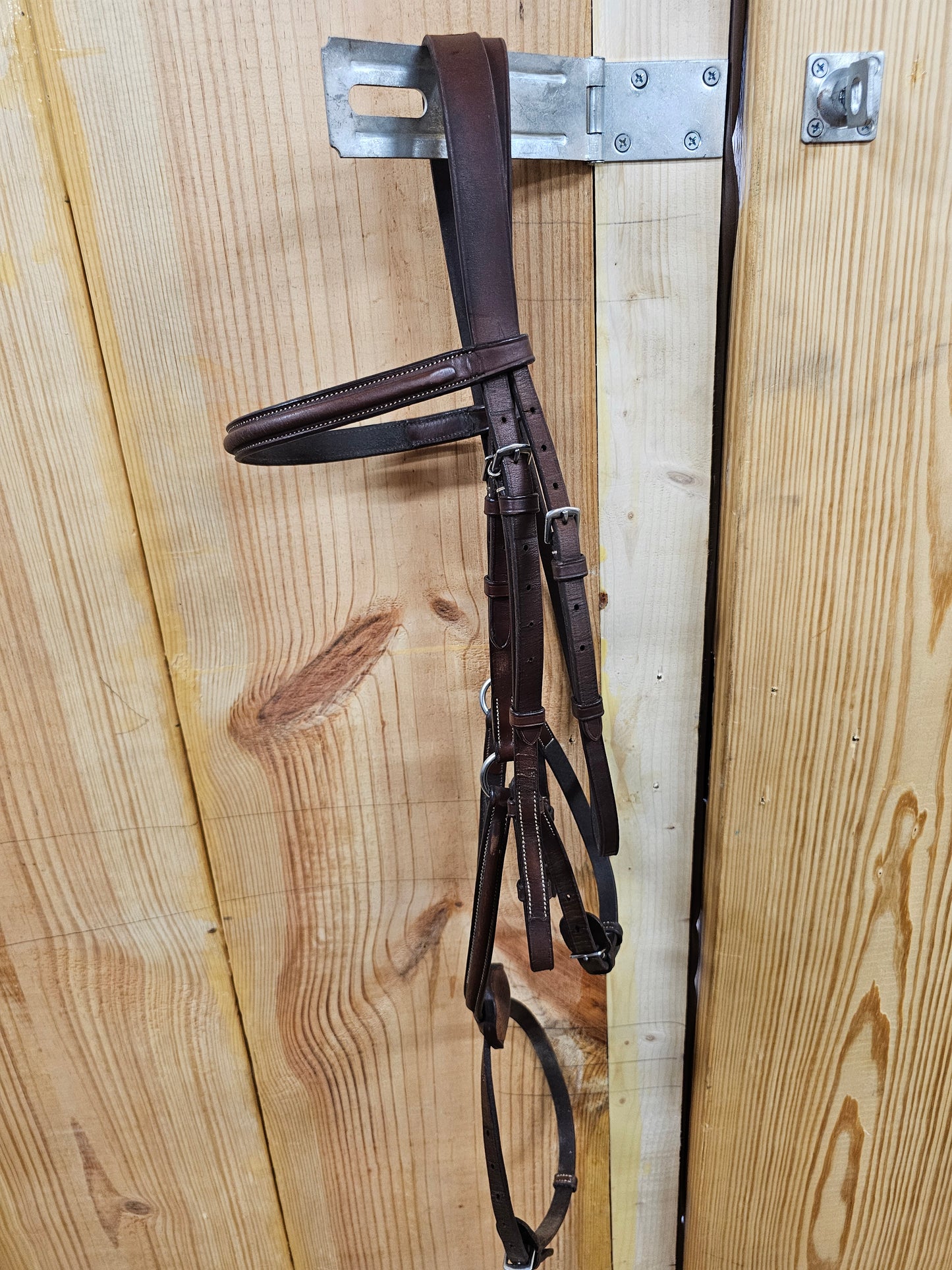 Circuit Figure 8 Raised Hunter Jump Bridle used