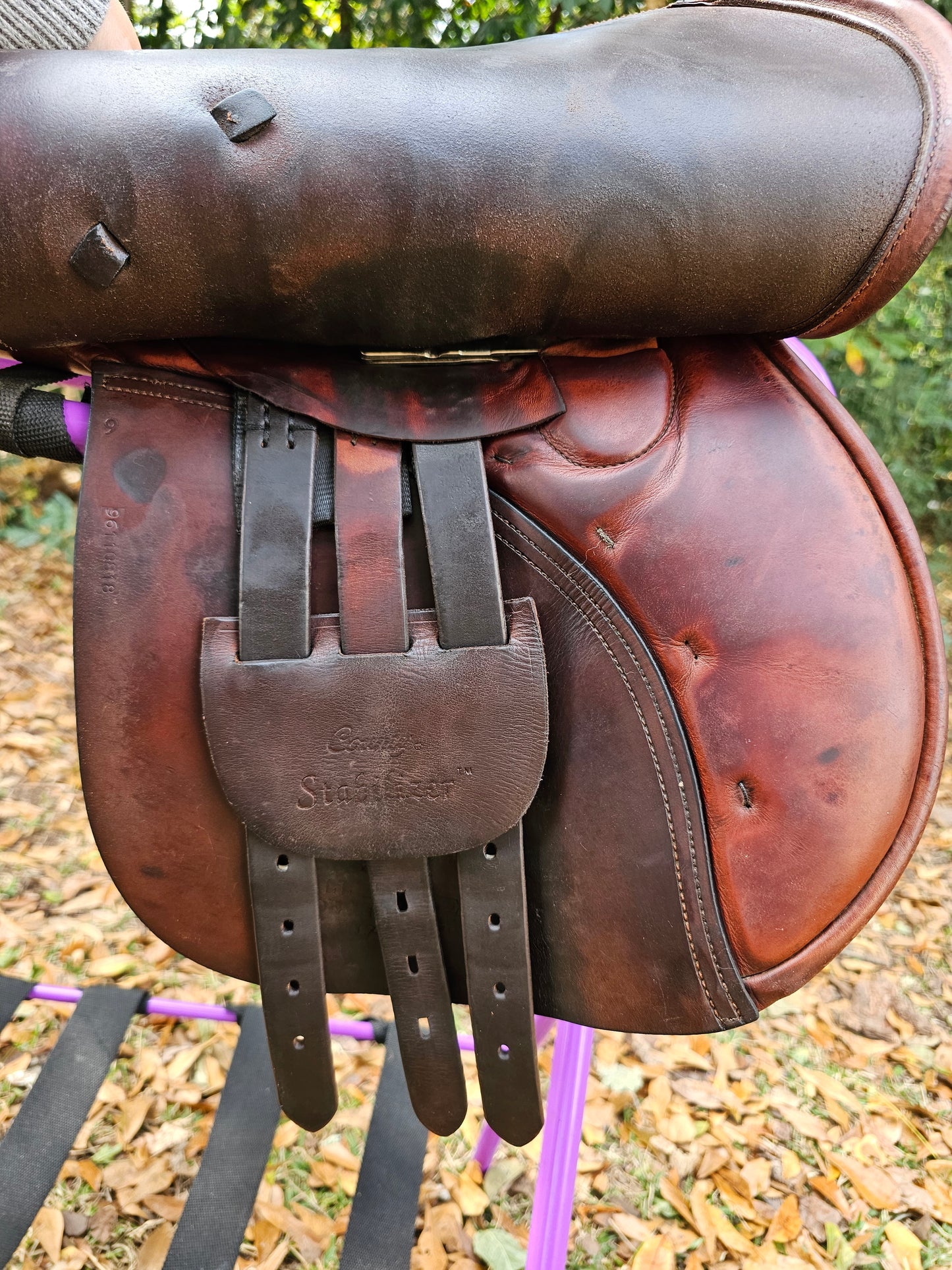 17" County Stabilizer Close Contact Hunt Seat used