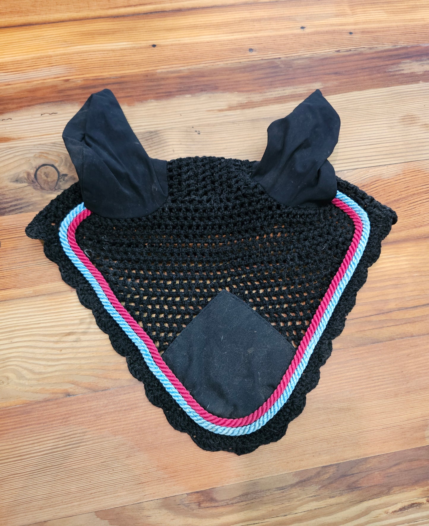 Horse Fly Bonnet used