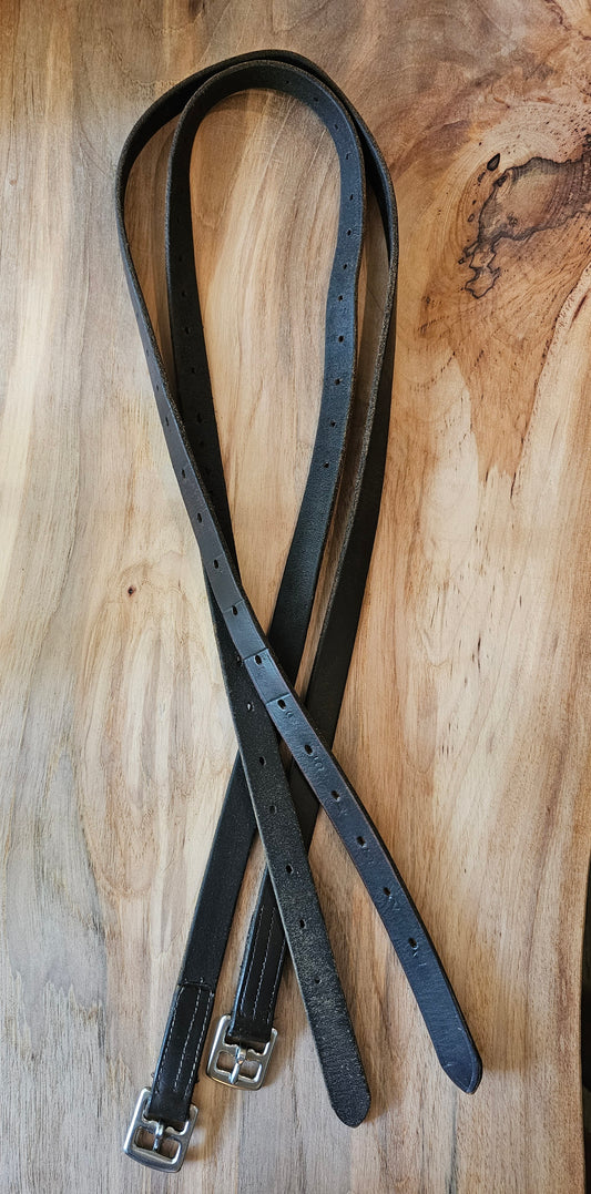 64" Schooling Leathers Dark Brown used