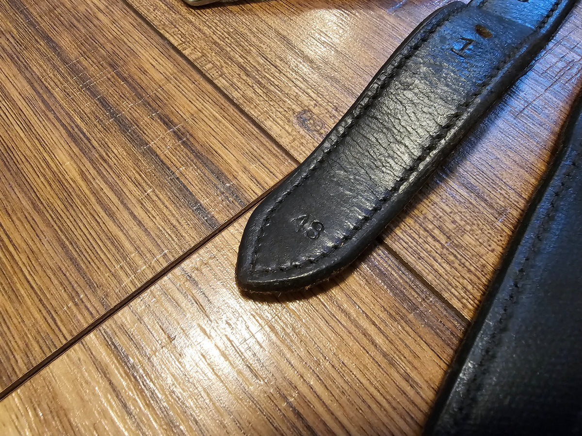 48" black stirrup leathers