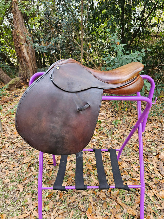 17" County Stabilizer Close Contact Hunt Seat used