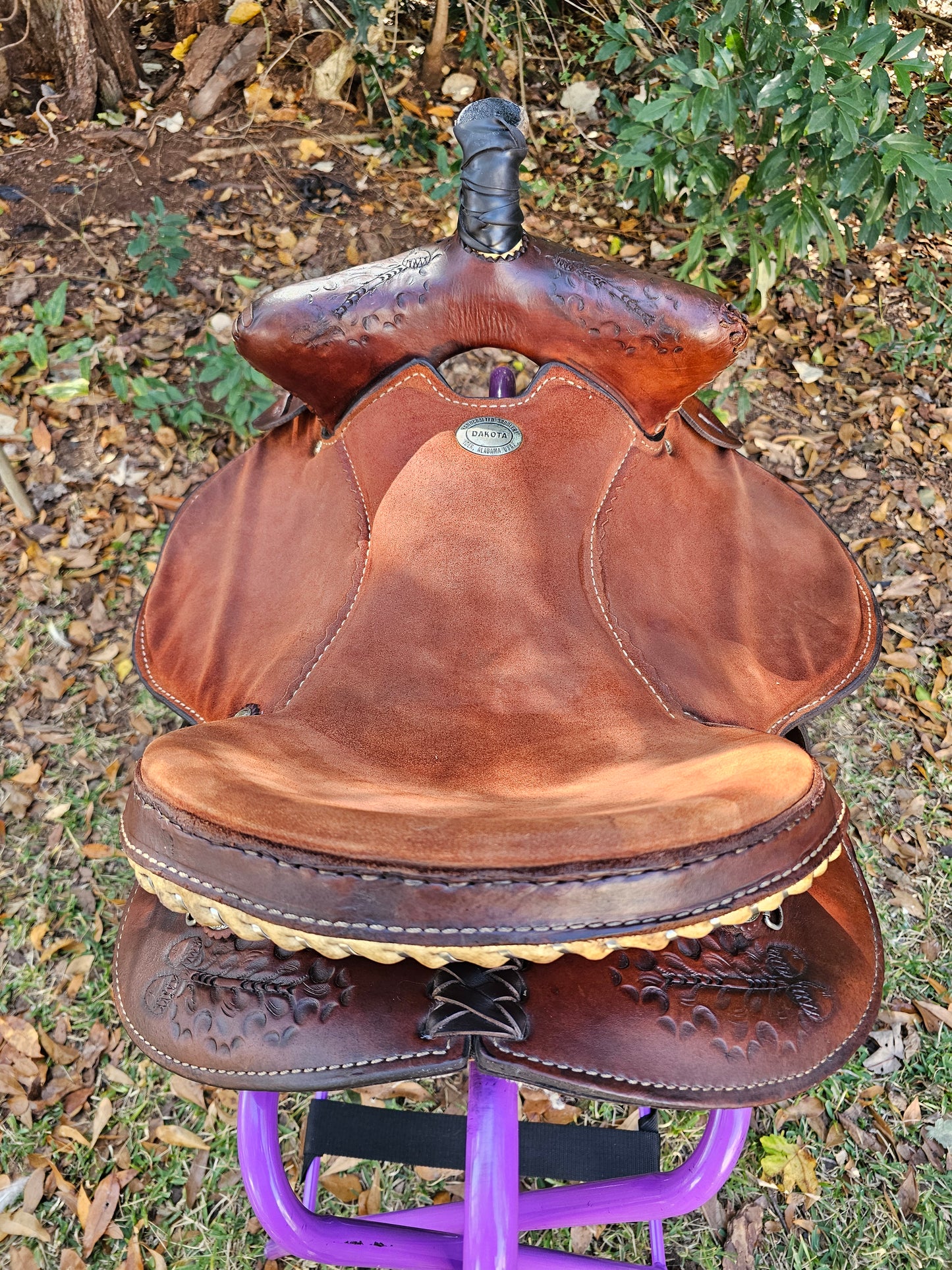 16" Dakota Barrel Saddle