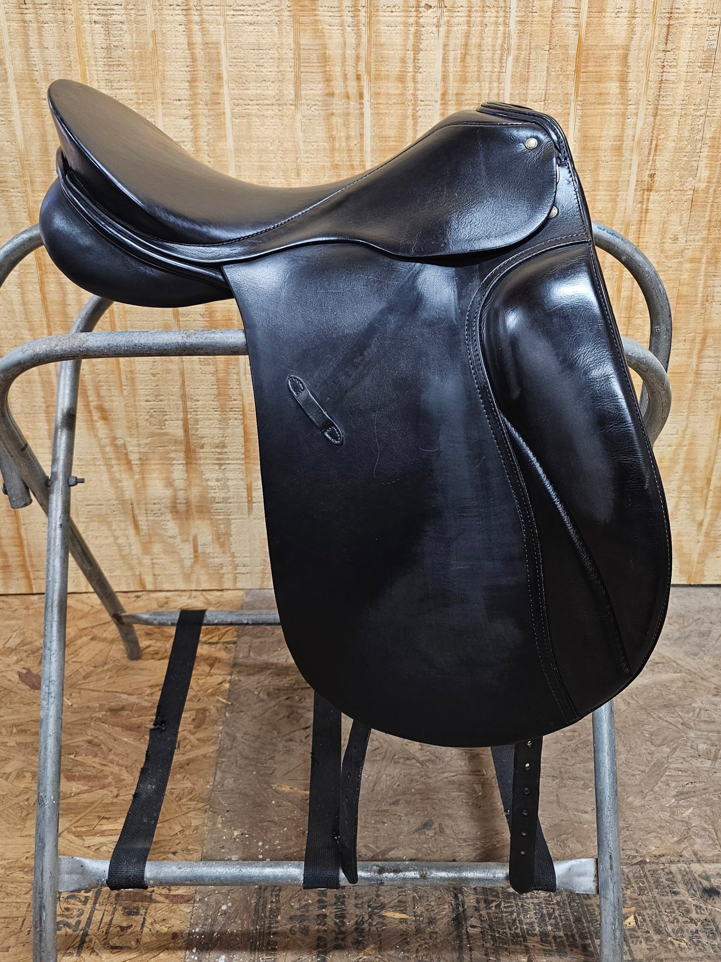 18" Passier&Sohn Hannover Gilbert Dressage Saddle wide tree