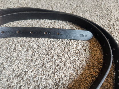 Black stirrup leathers used 135 cm
